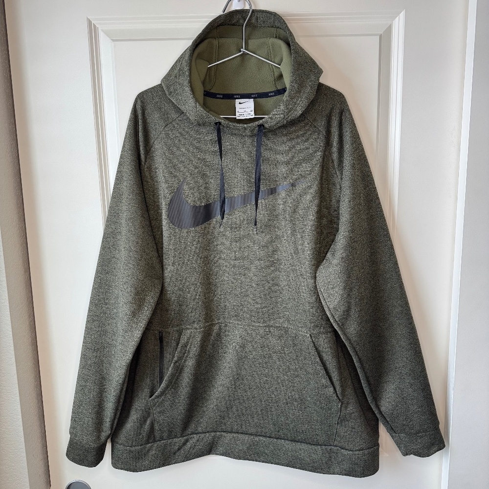 Nike Therma Swoosh Mens Training Pullover Hoodie Sequoia Green Black